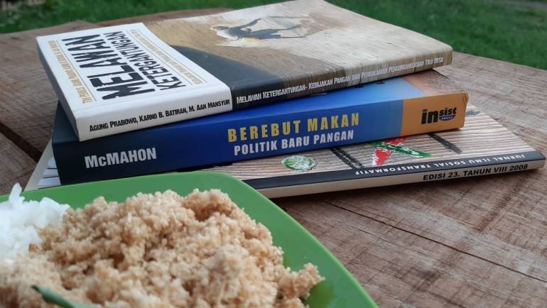 Tiwul dan Politik Pangan