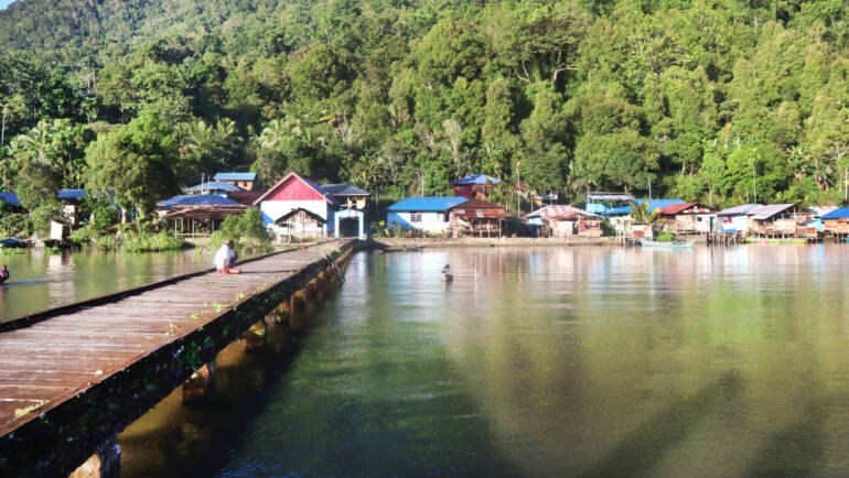 Mari Melihat Indonesia dari Pedalaman